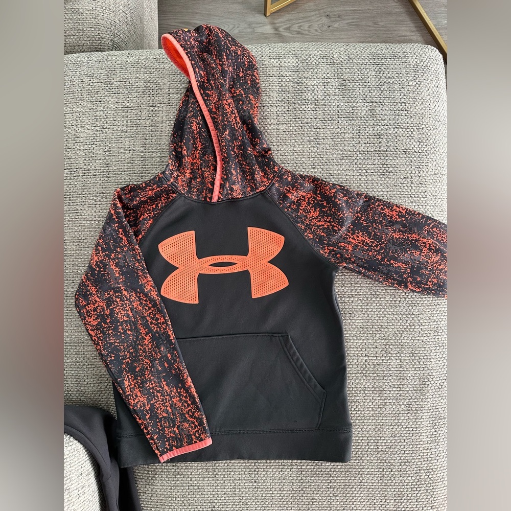 Kids pullover hoodie